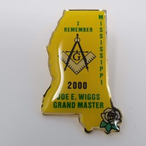 2000 Lapel Pin